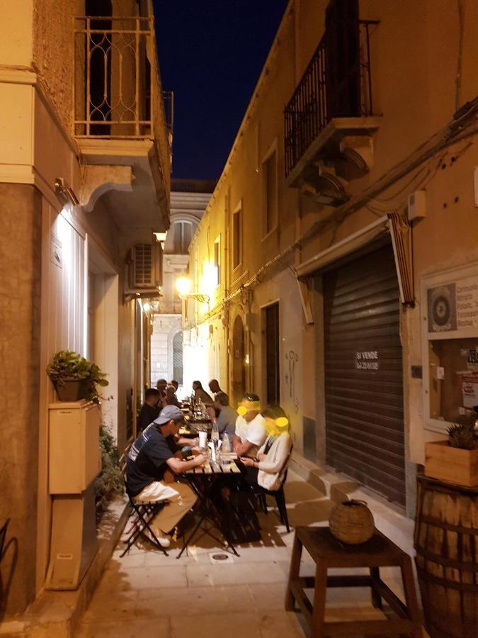 Casa Storico Centro Marsala Exterior foto